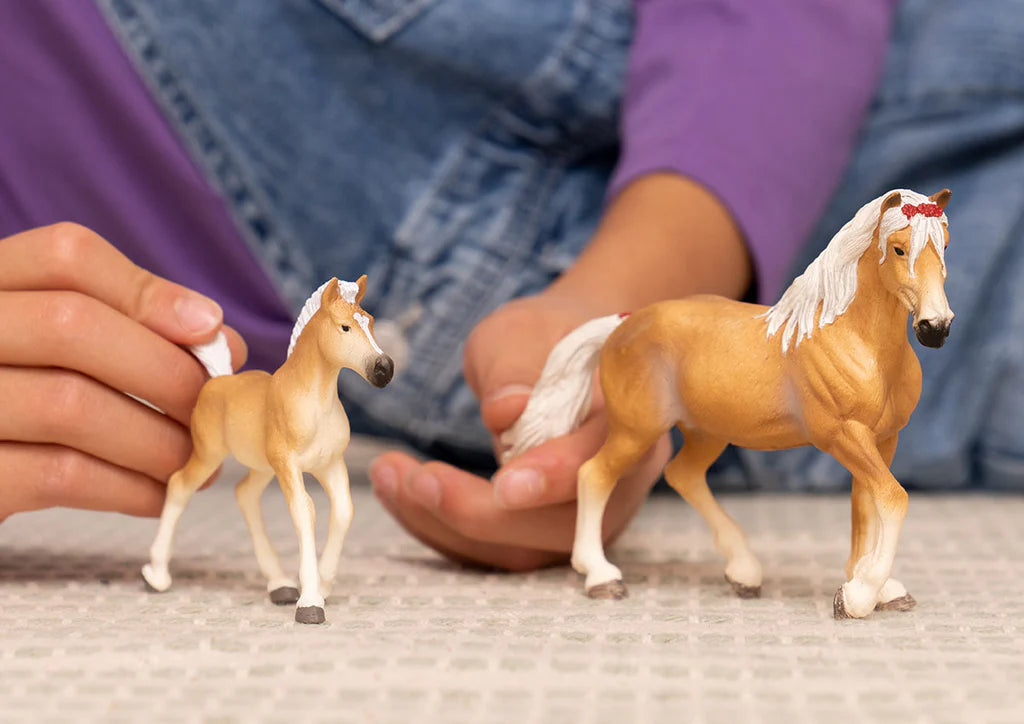 Haflinger Mare - Schleich Horse Club 13950