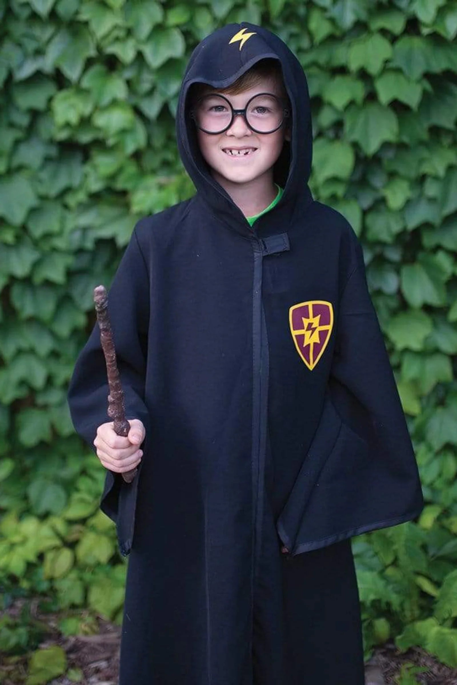 Great Pretenders Wizard Cloak With Glasses Black 5-6yr