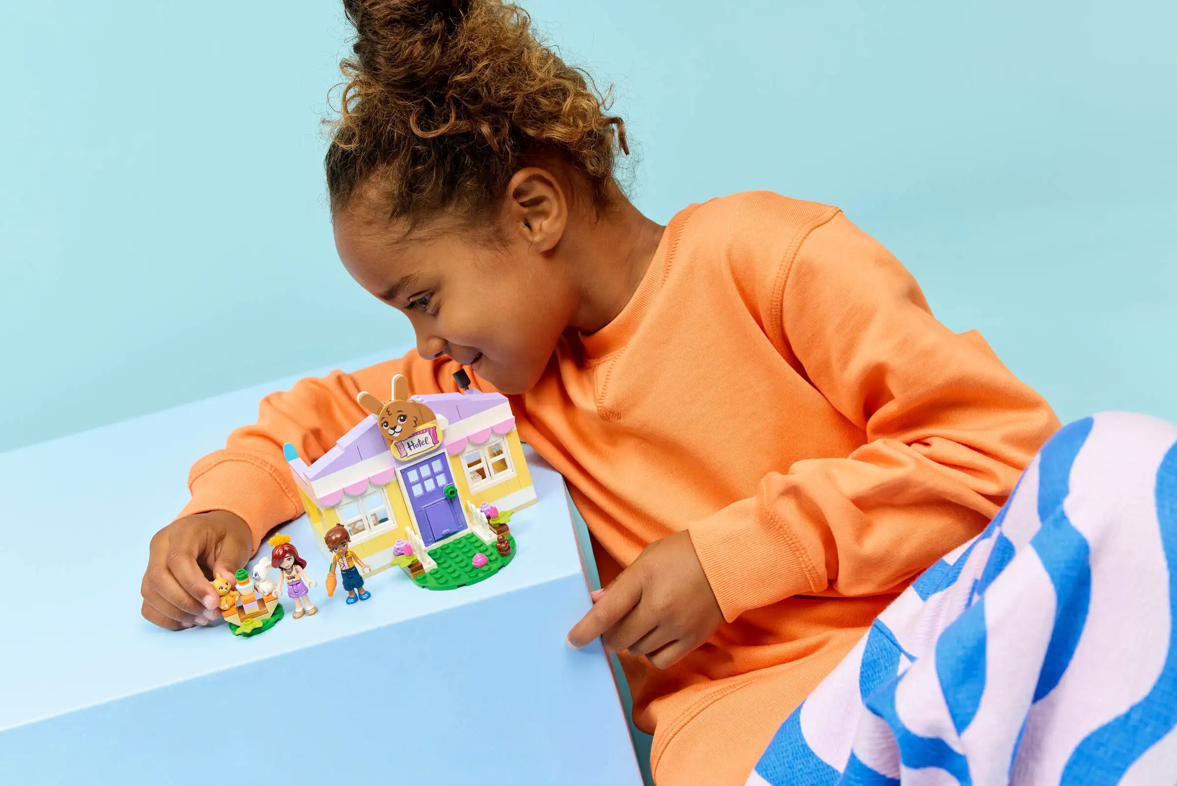 Lego Friends Heartlake City Bunny Hotel 42679