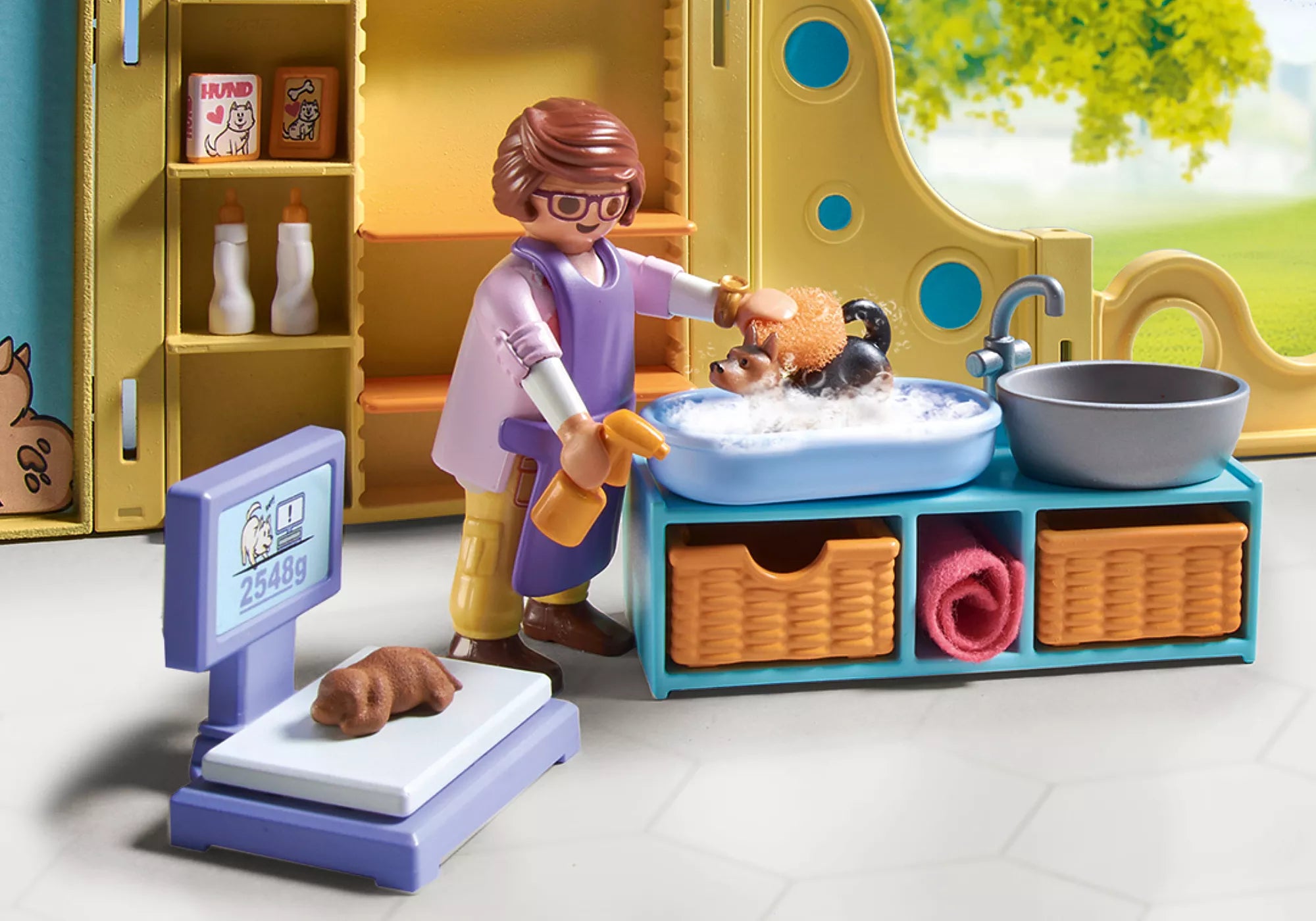 Playmobil My Life Puppy Care Centre 71743