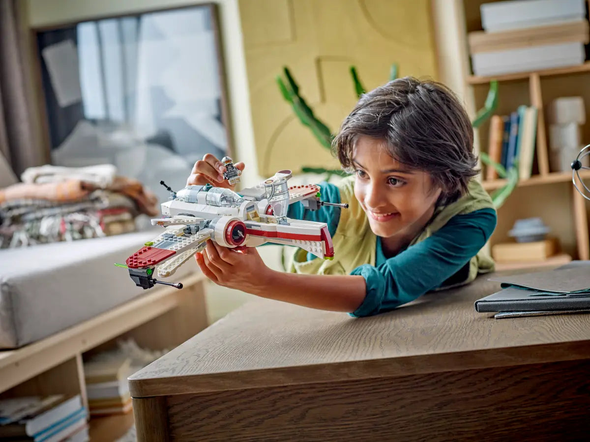 Lego Star Wars ARC-170 Starfighter 75402