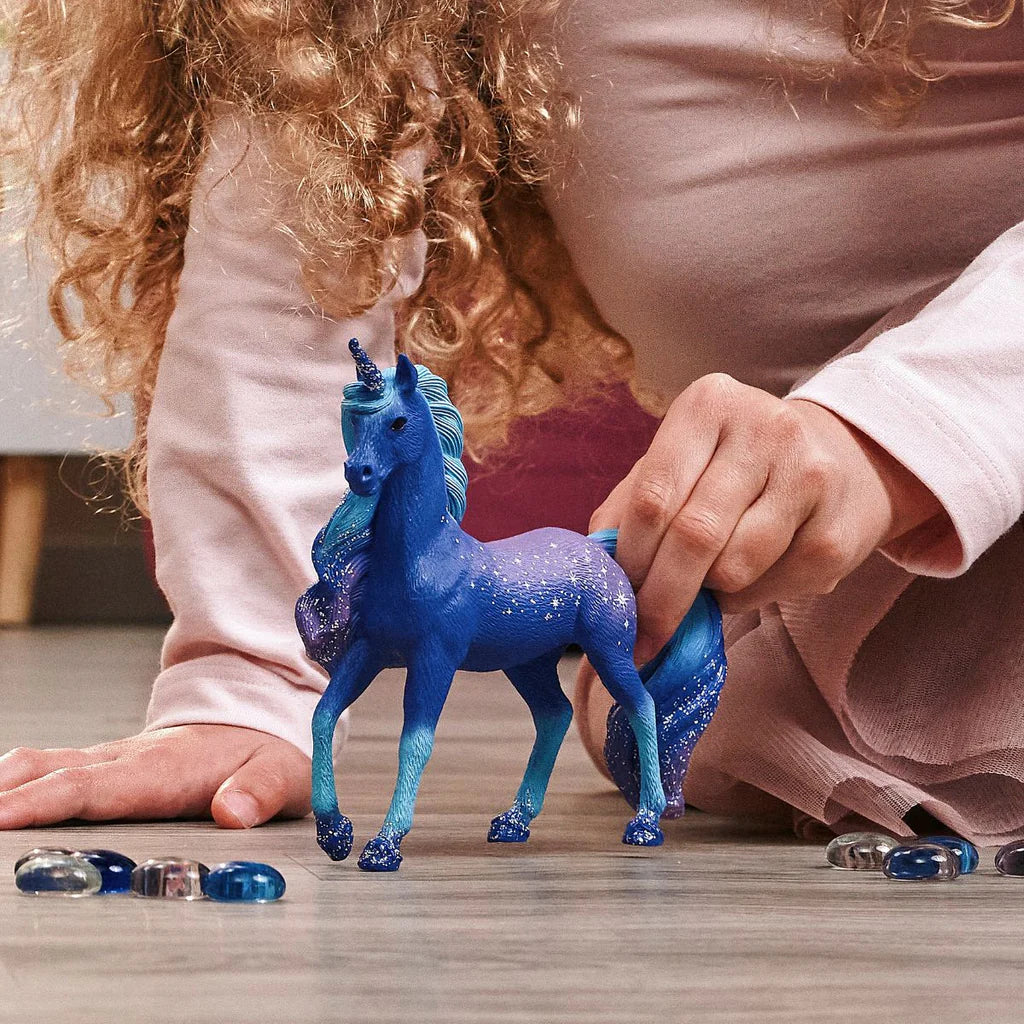 Schleich Bayala Galaxy Rainbow Unicorn Stallion 70841