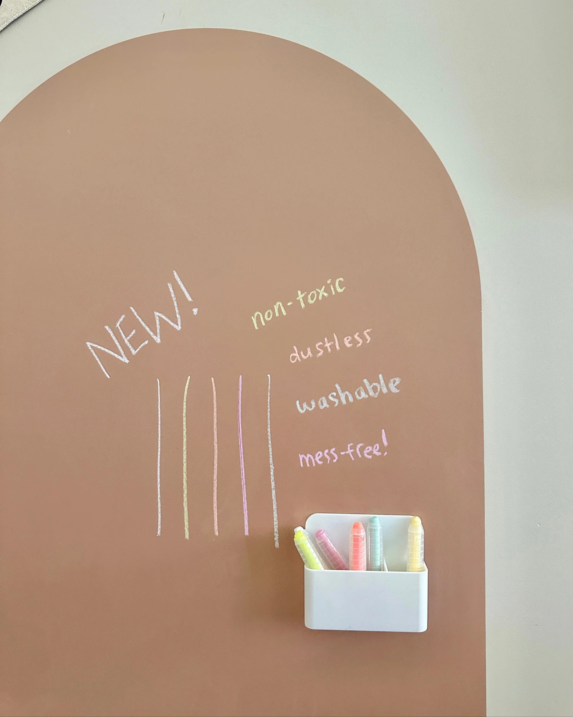 Cherrypick Dustless Chalk Crayons & Magnetic Holder - Neon