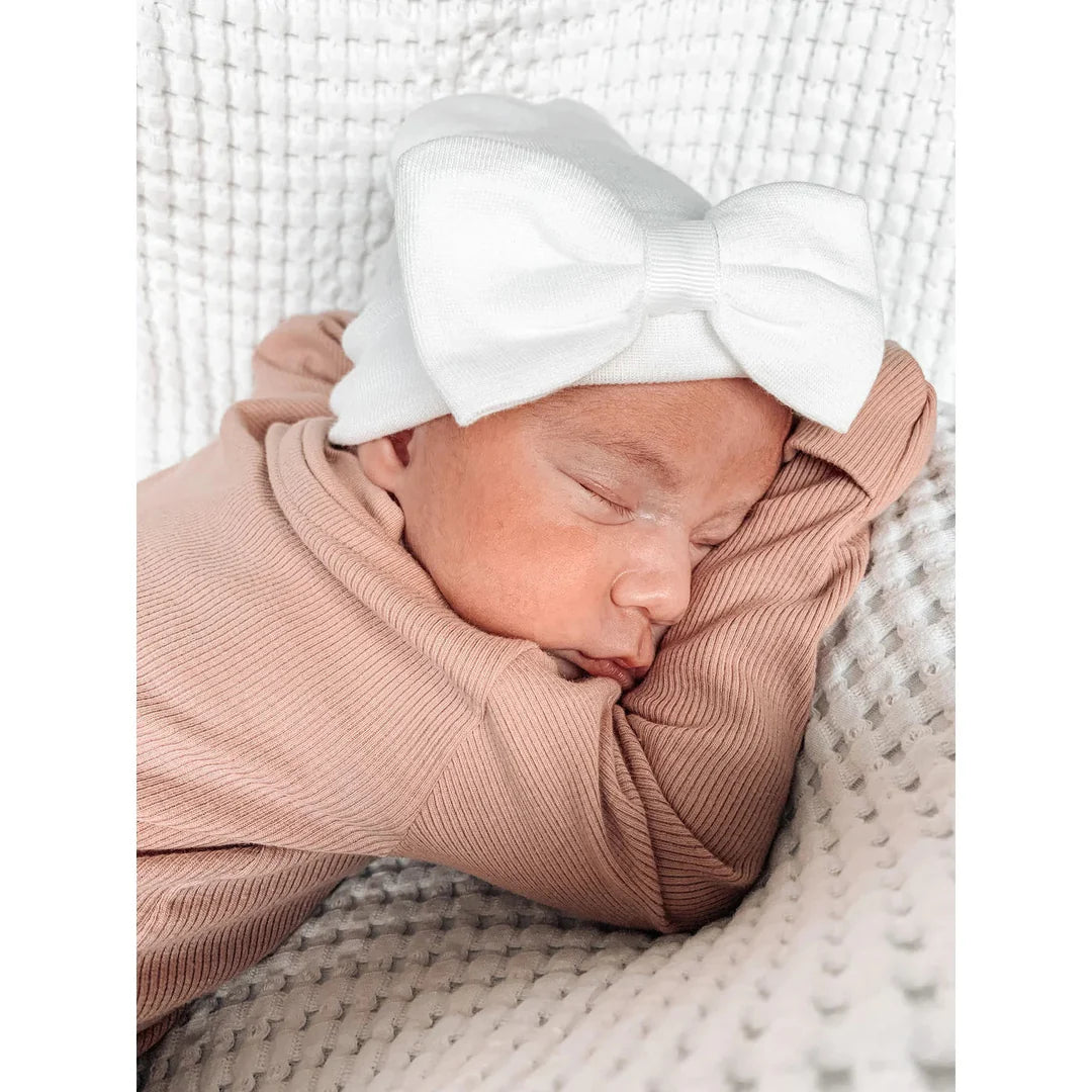 Kid Central White Newborn Baby Knitted Hat With Bow