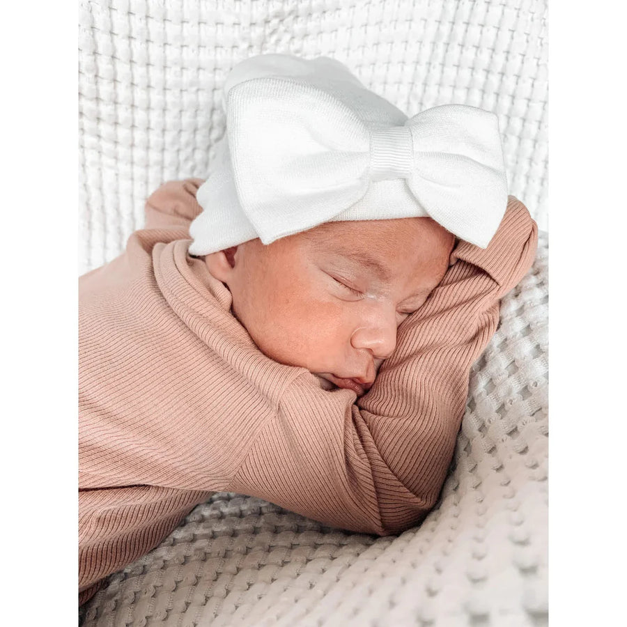 Kid Central White Newborn Baby Knitted Hat With Bow