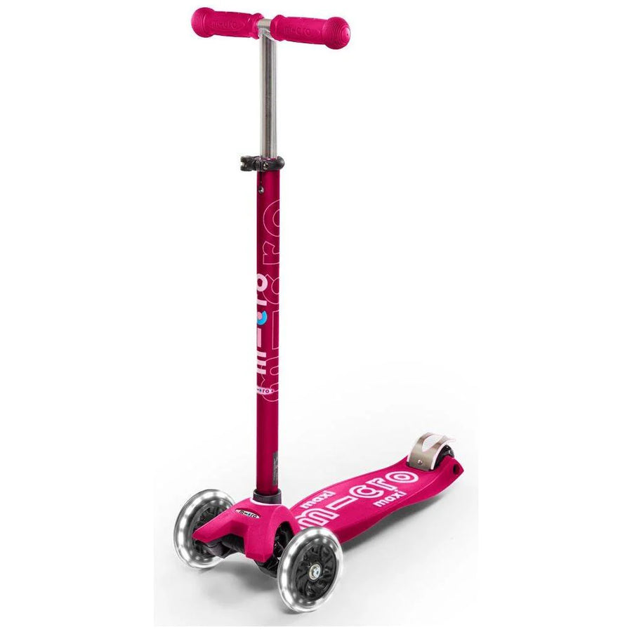 Micro Pink Maxi Deluxe LED Kickboard