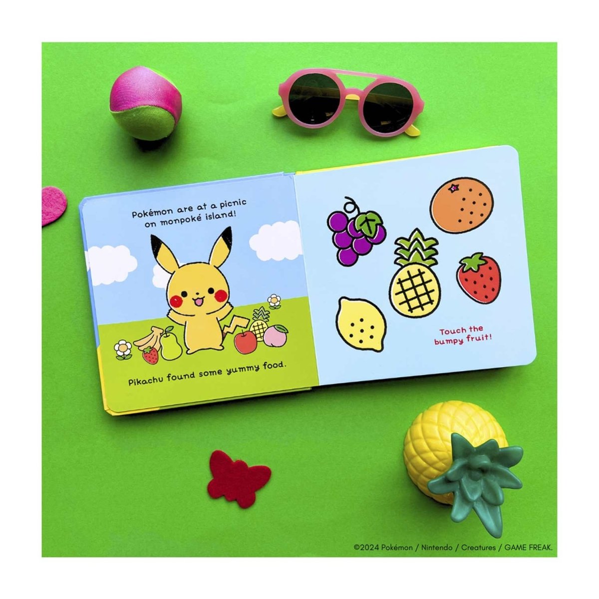 Pokémon Playtime: A Touch and Feel Adventure (Monpoké Board Book)
