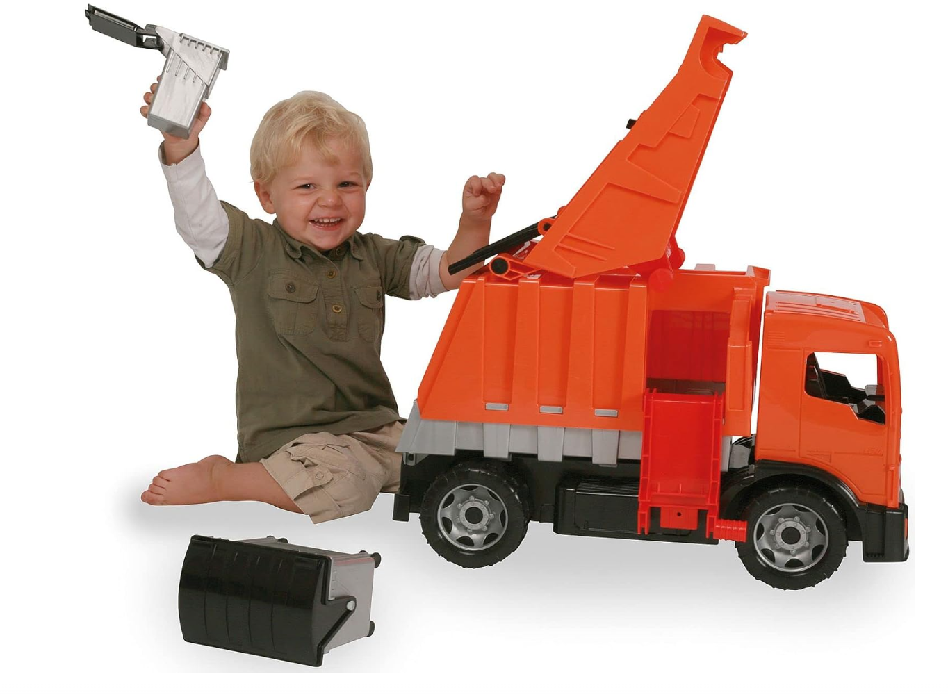 Giga Powerful Giants Garbage Truck