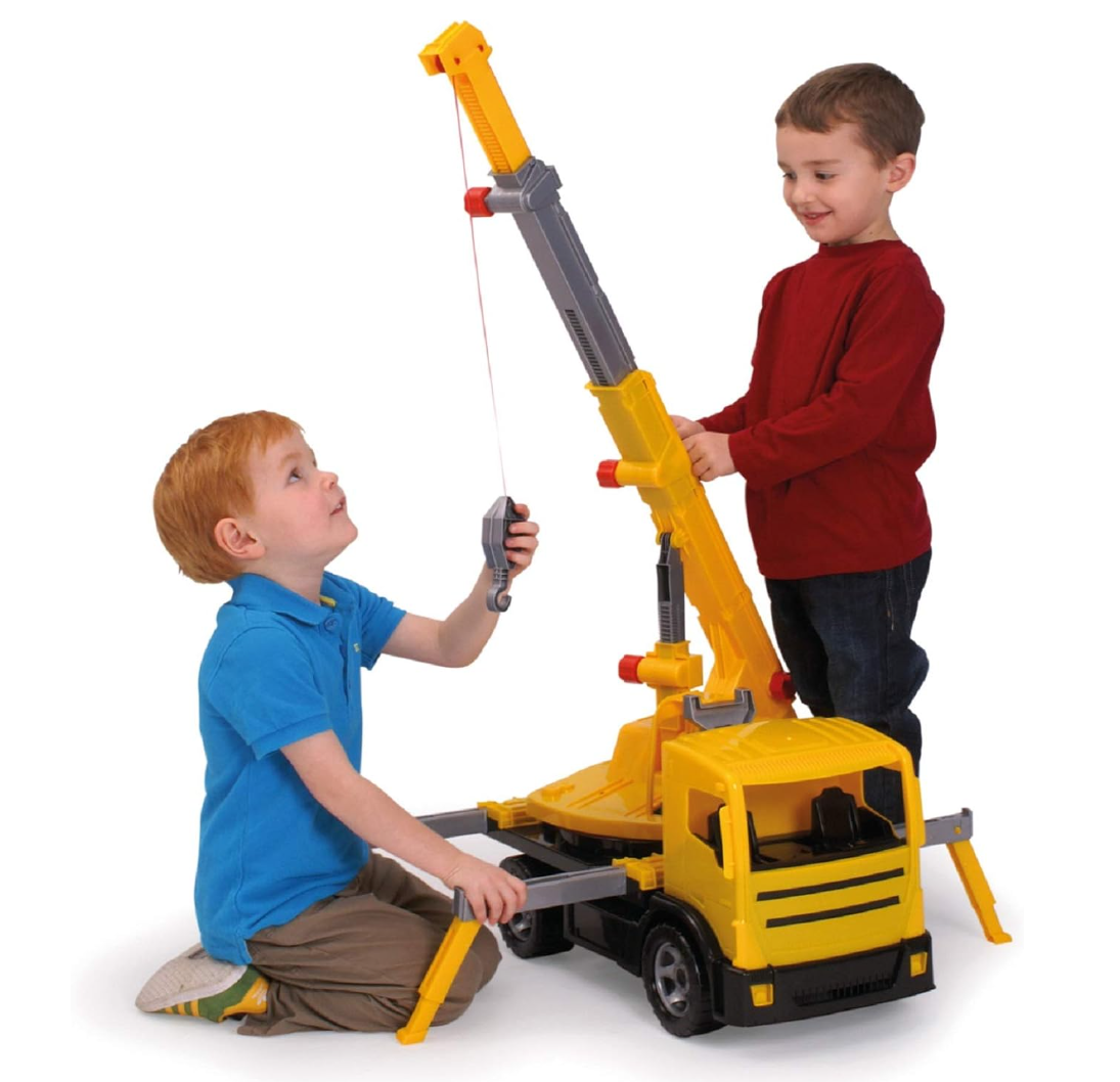 Giga Powerful Giants Crane