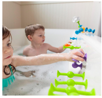 Fat Brain Toys Squigz Deluxe Set