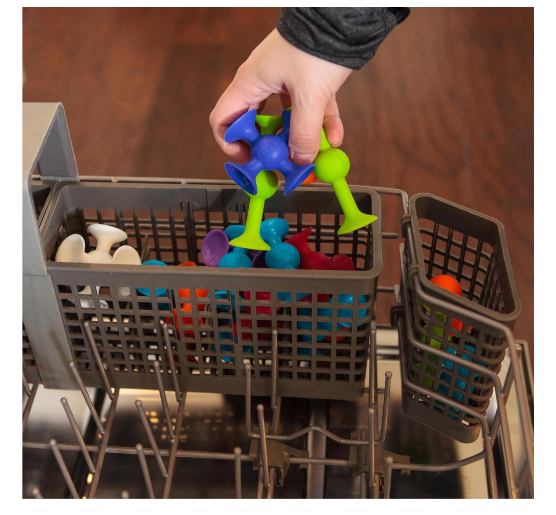 Fat Brain Toys Squigz Deluxe Set