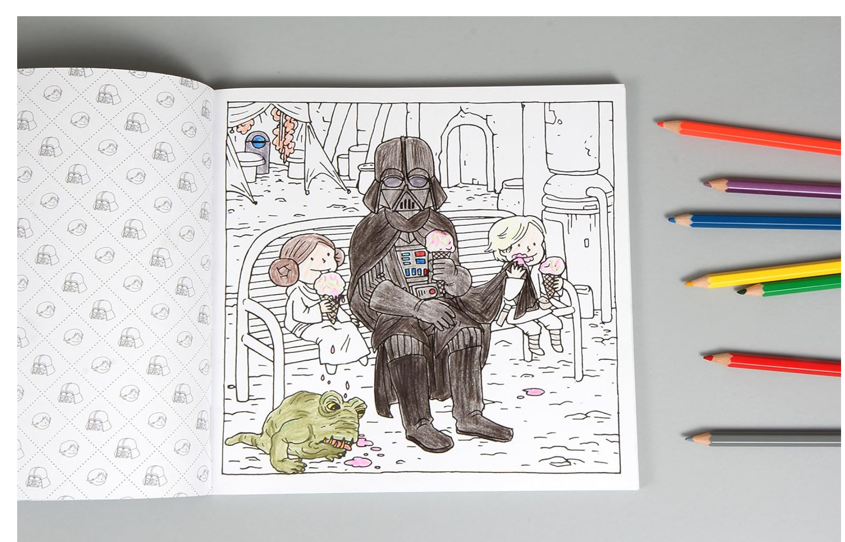 Chronicle Books Darth Vader and Family Colouring Book