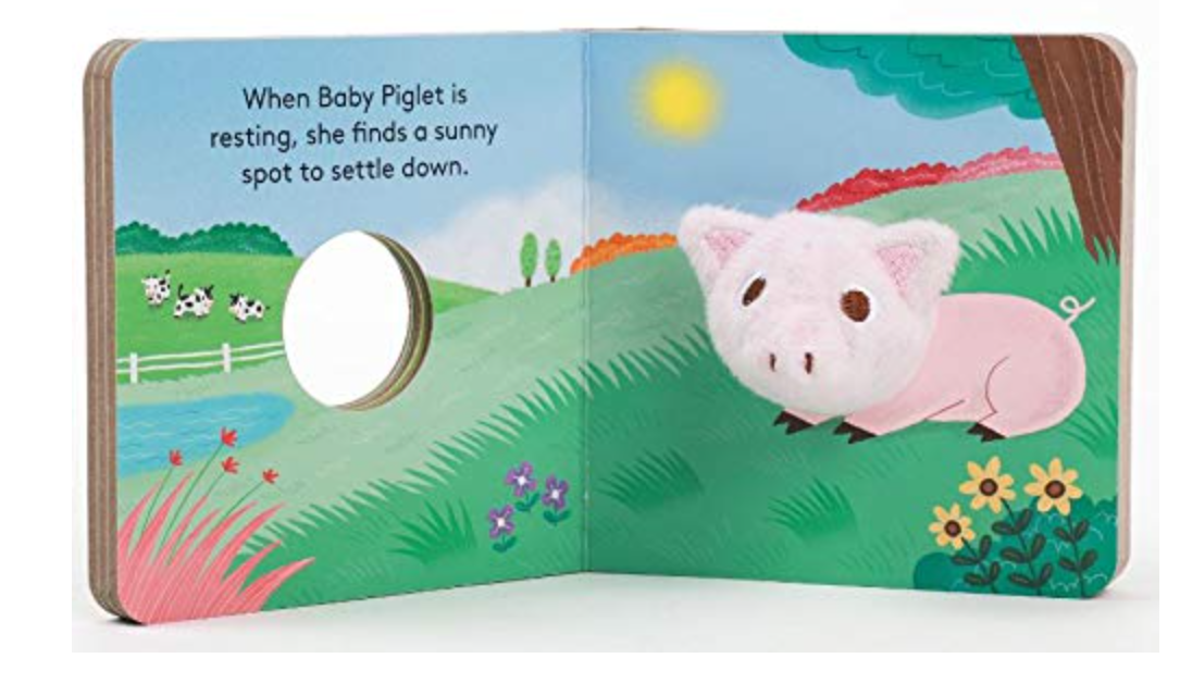 Chronicle Books Baby Piglet Finger Puppet Book
