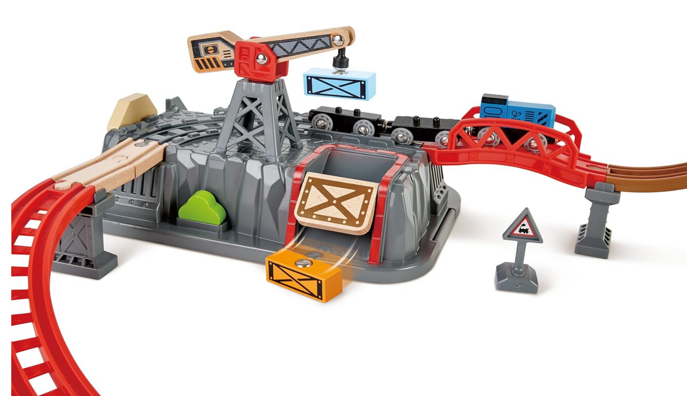 Hape Railway Bucket Builder Set