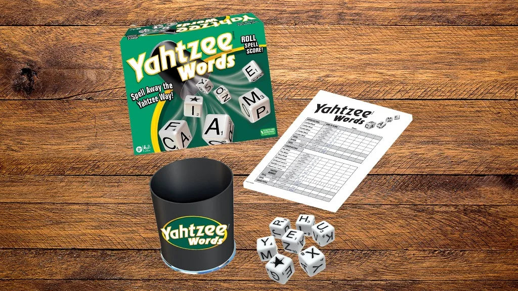 Hasbro Yahtzee Words